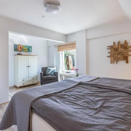 Blumenhaus-apartment Appartement *